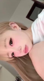 152100