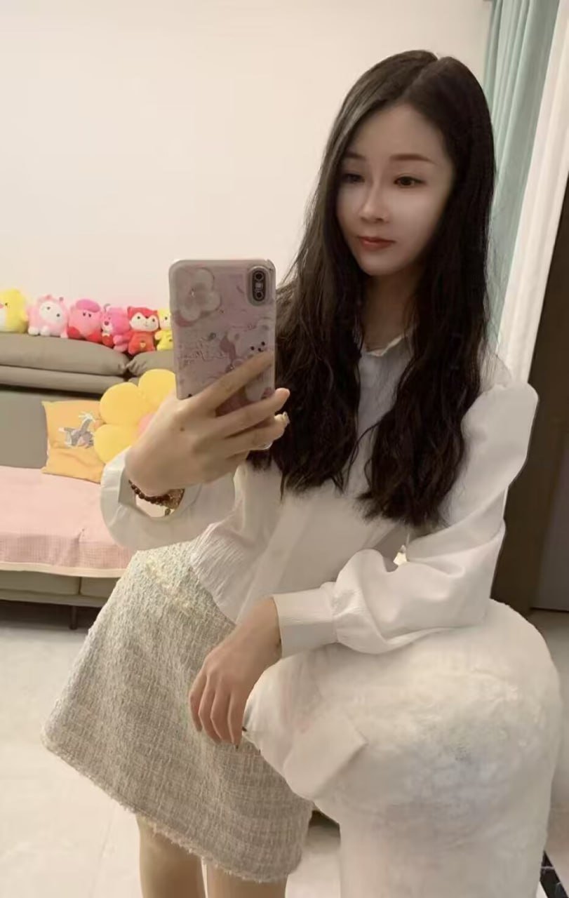 152102