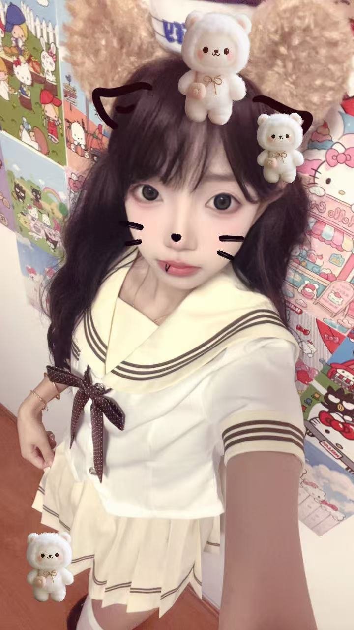 152104