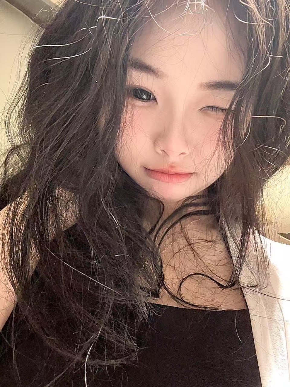 152106
