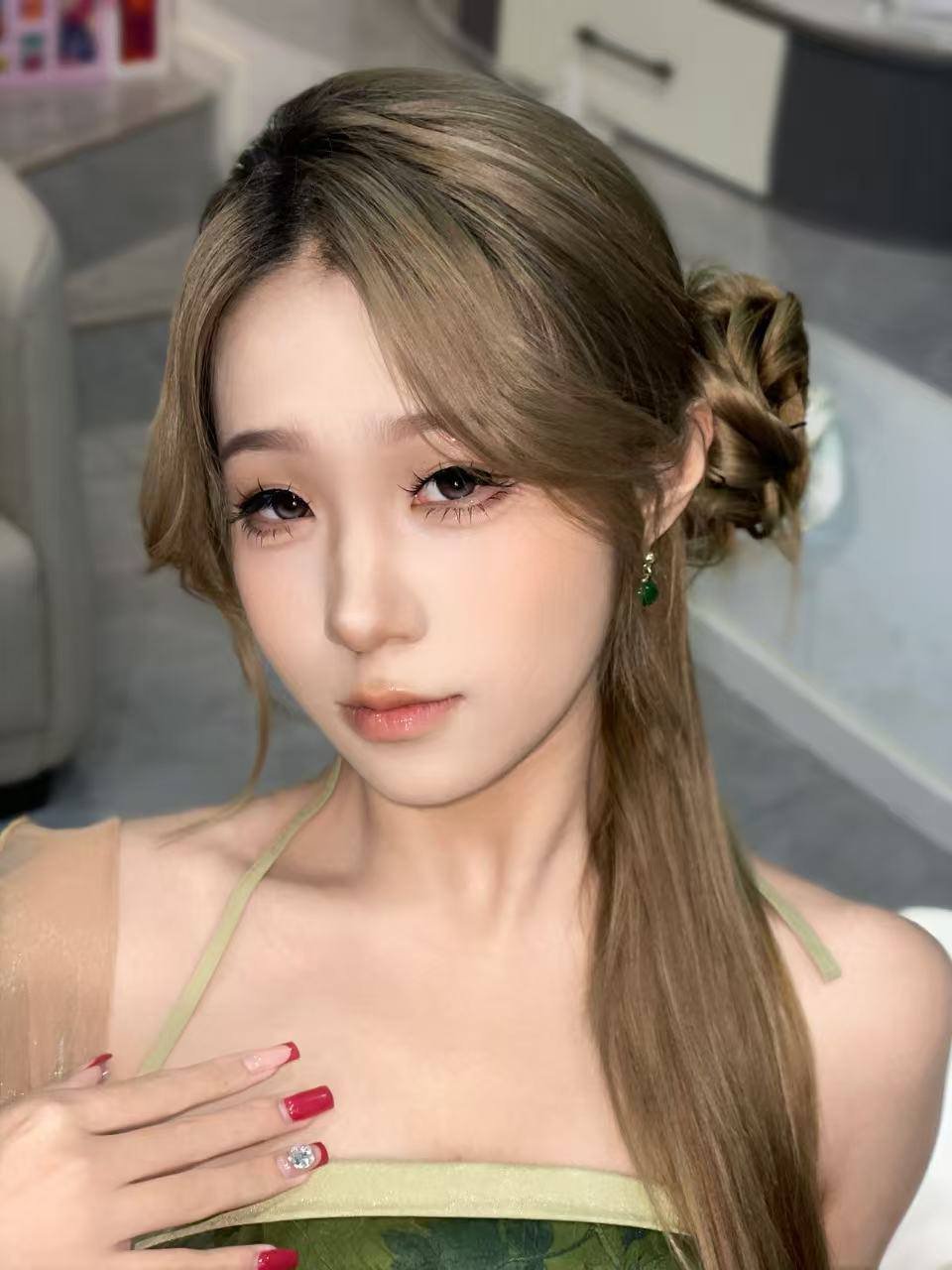 152178