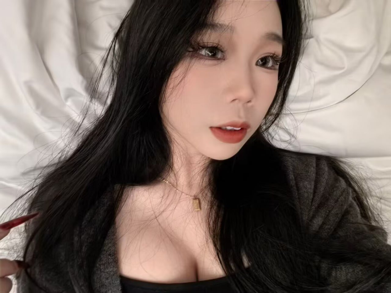 152181