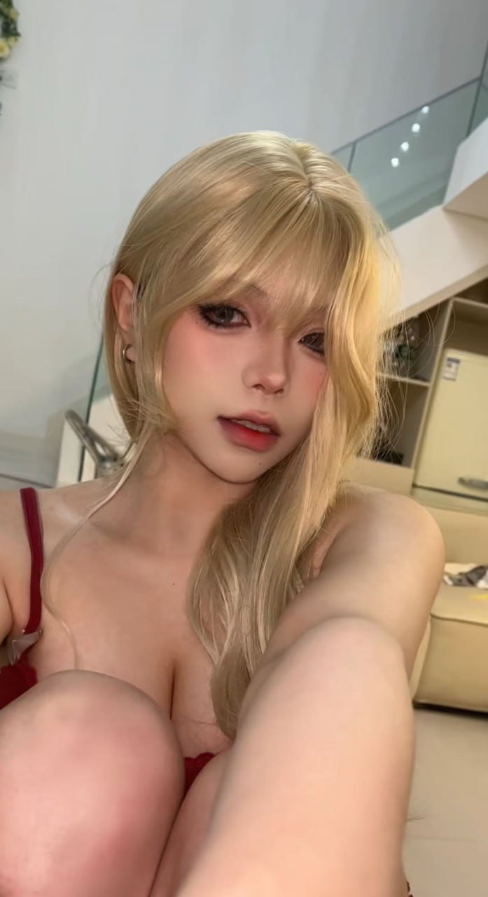 152196