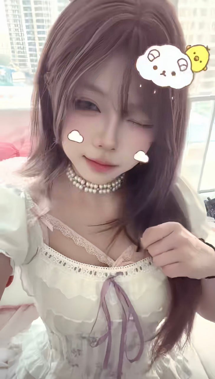 152196