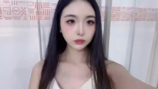 152405