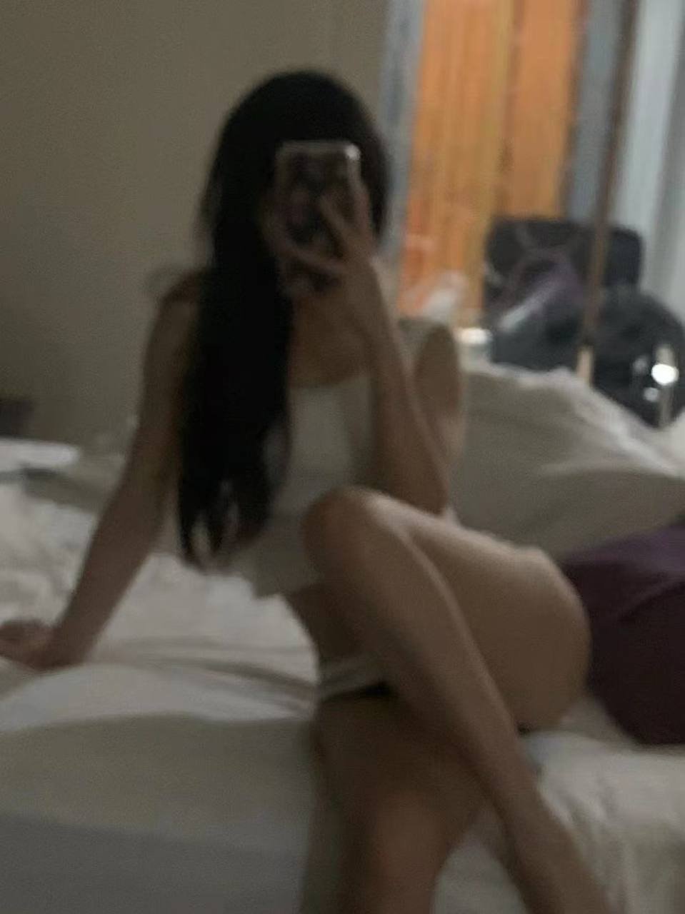 152595