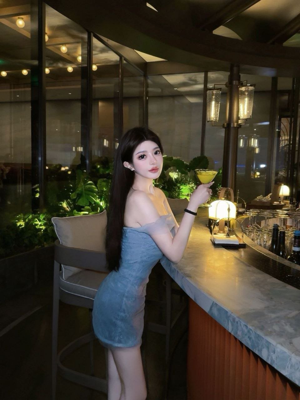 153180