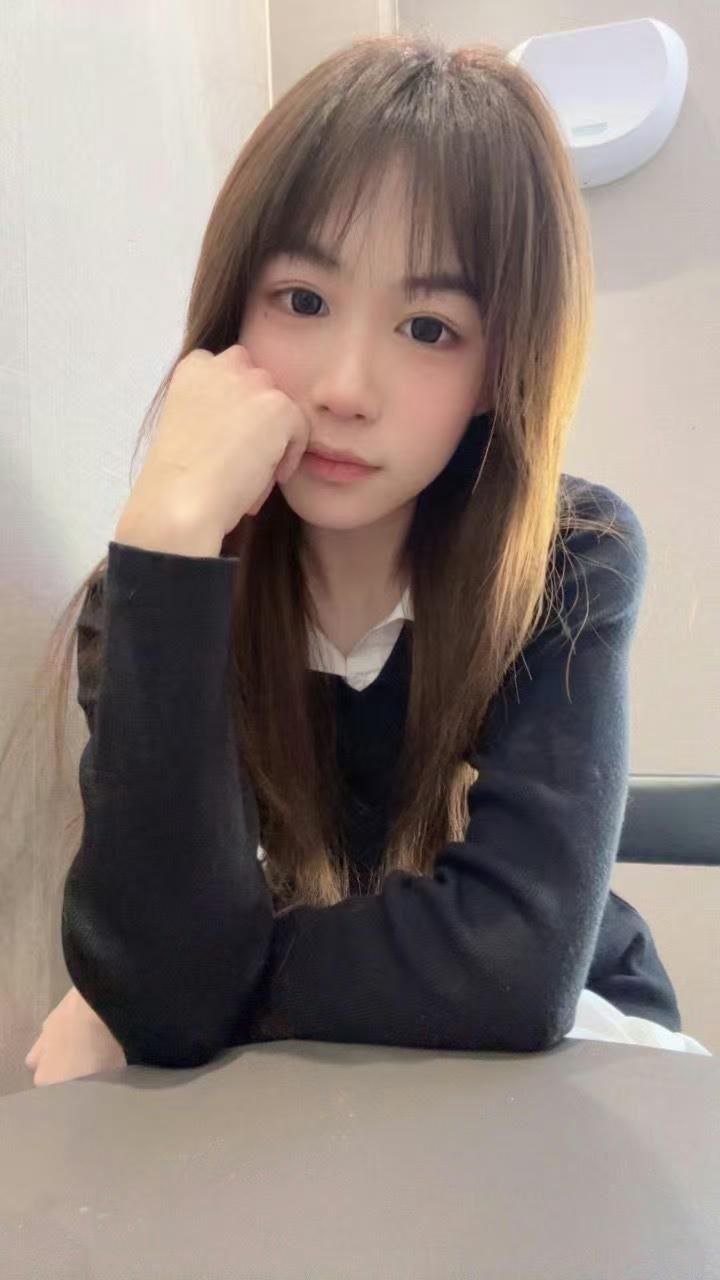153290