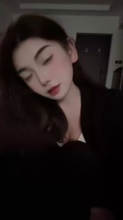 153306