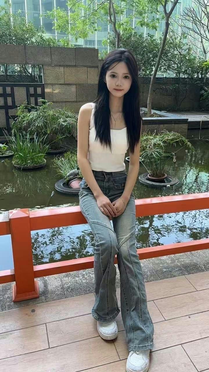 153602