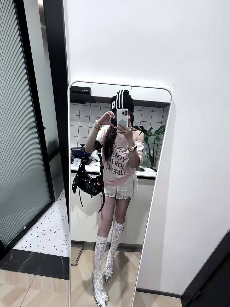 153625
