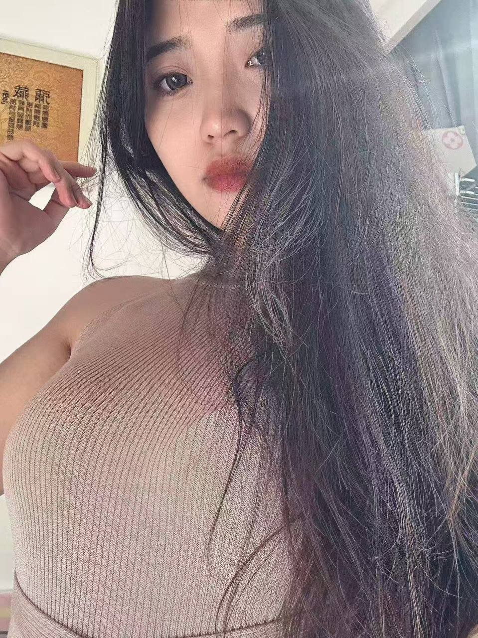 153878