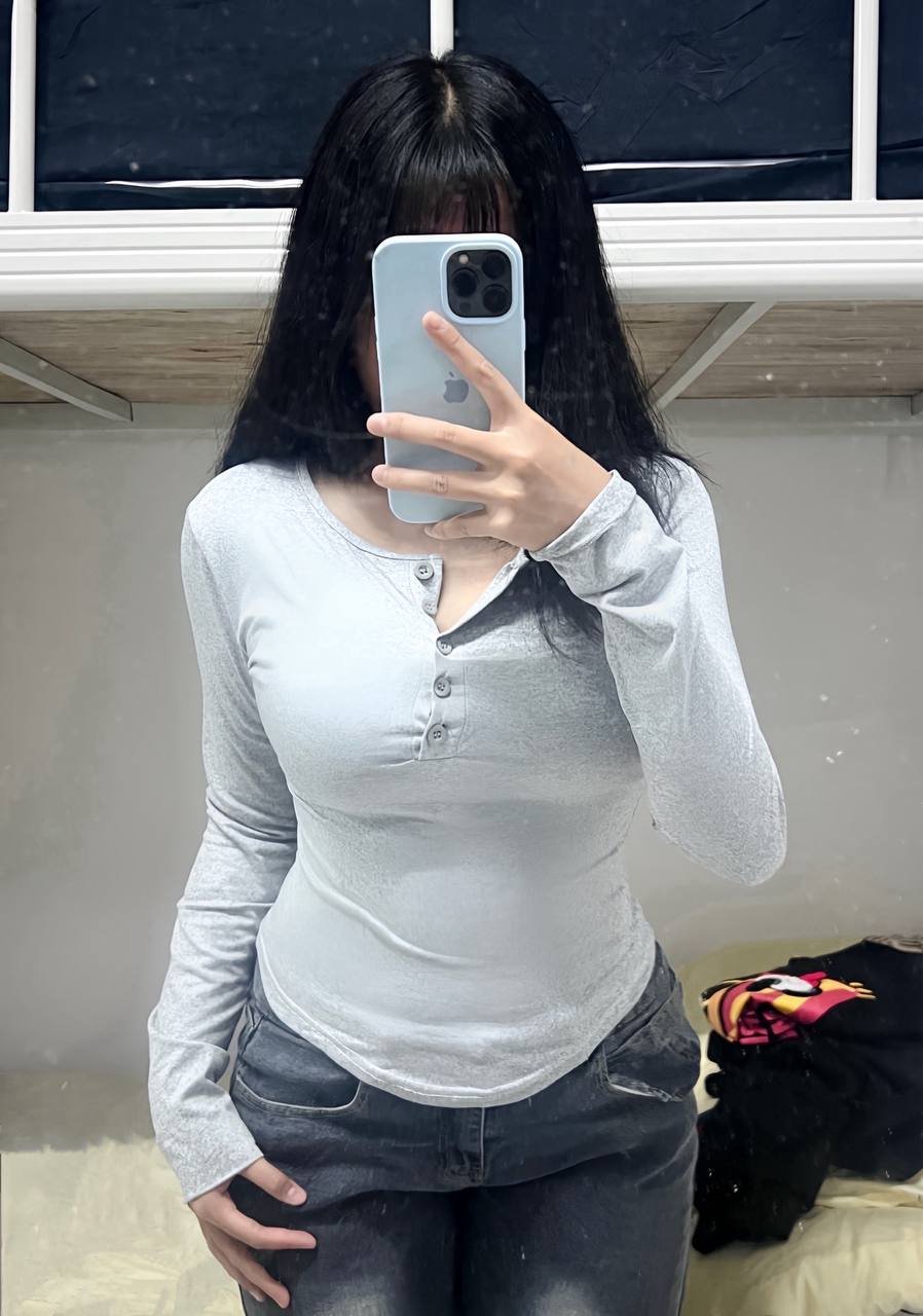153888