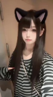 153932