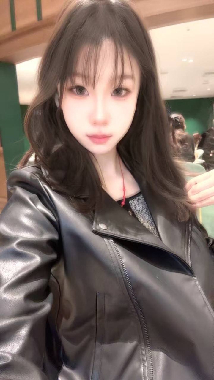 154002