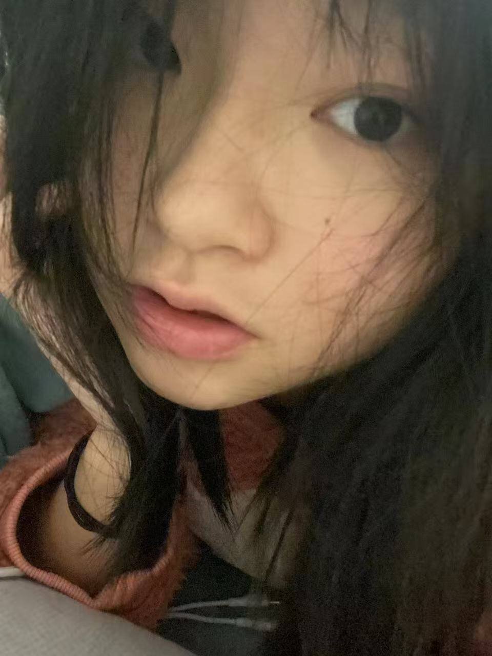 154010