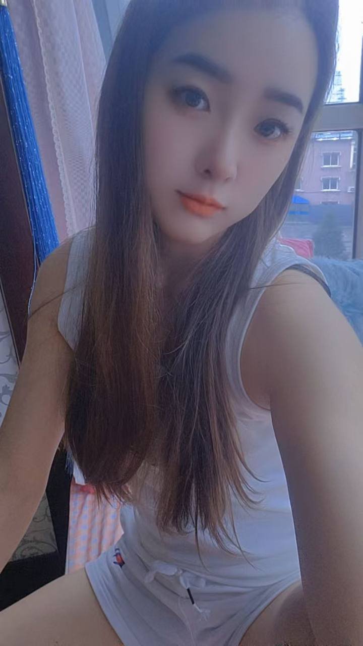 154024