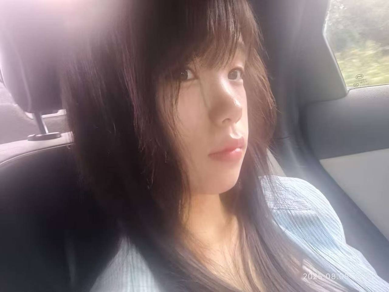 154052