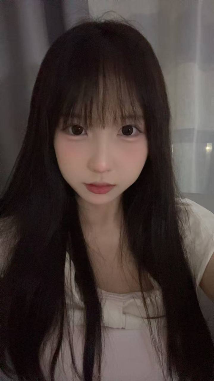 154062