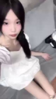 154072