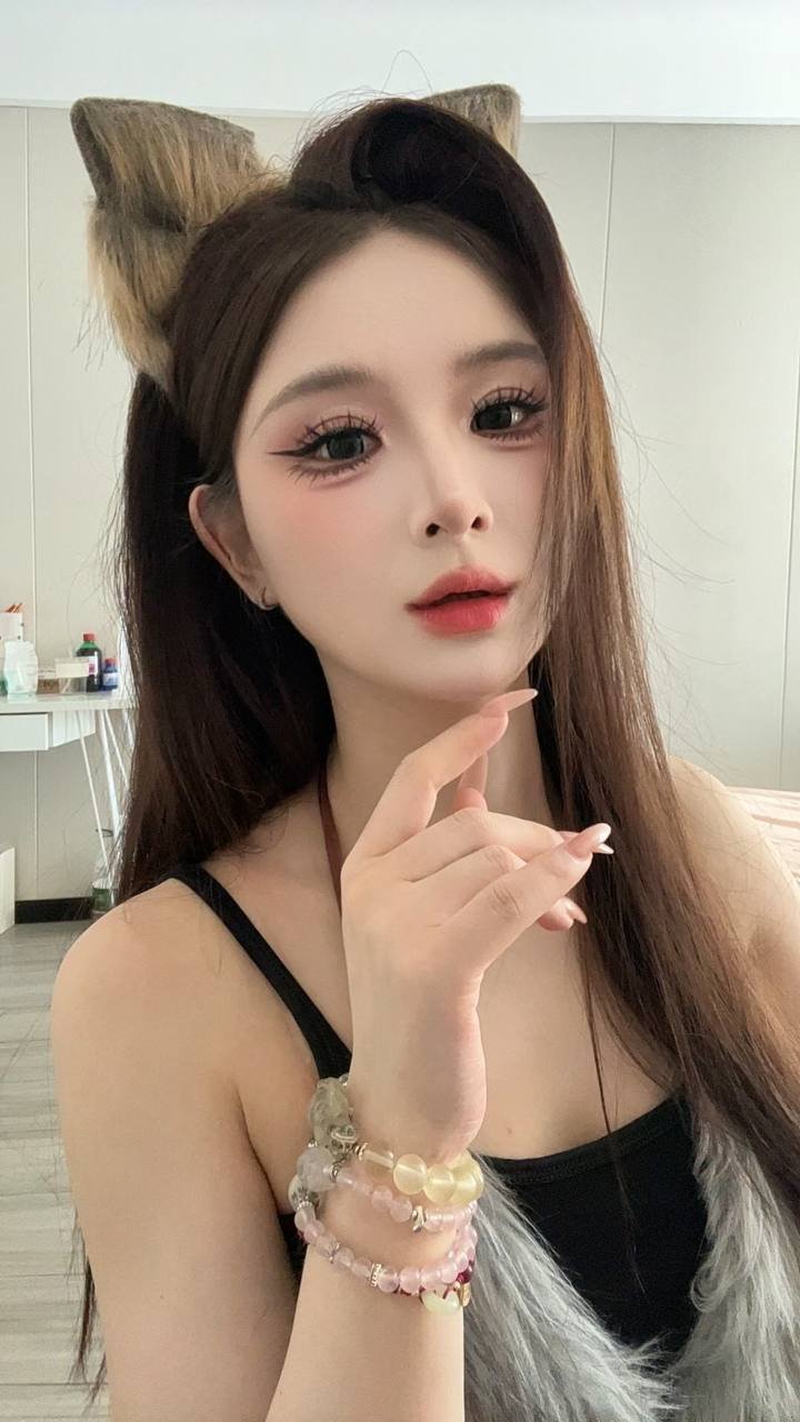 154080