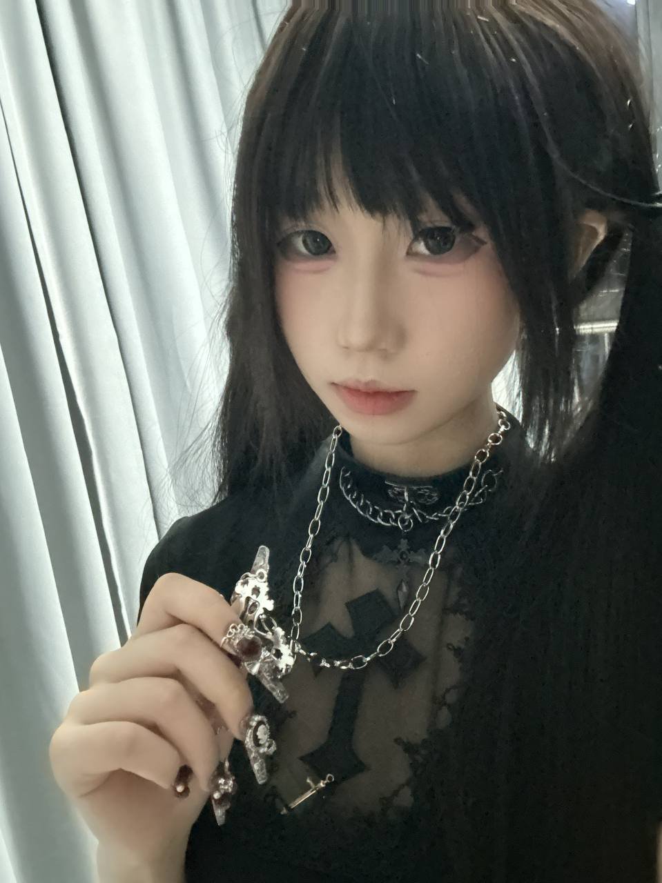 154092