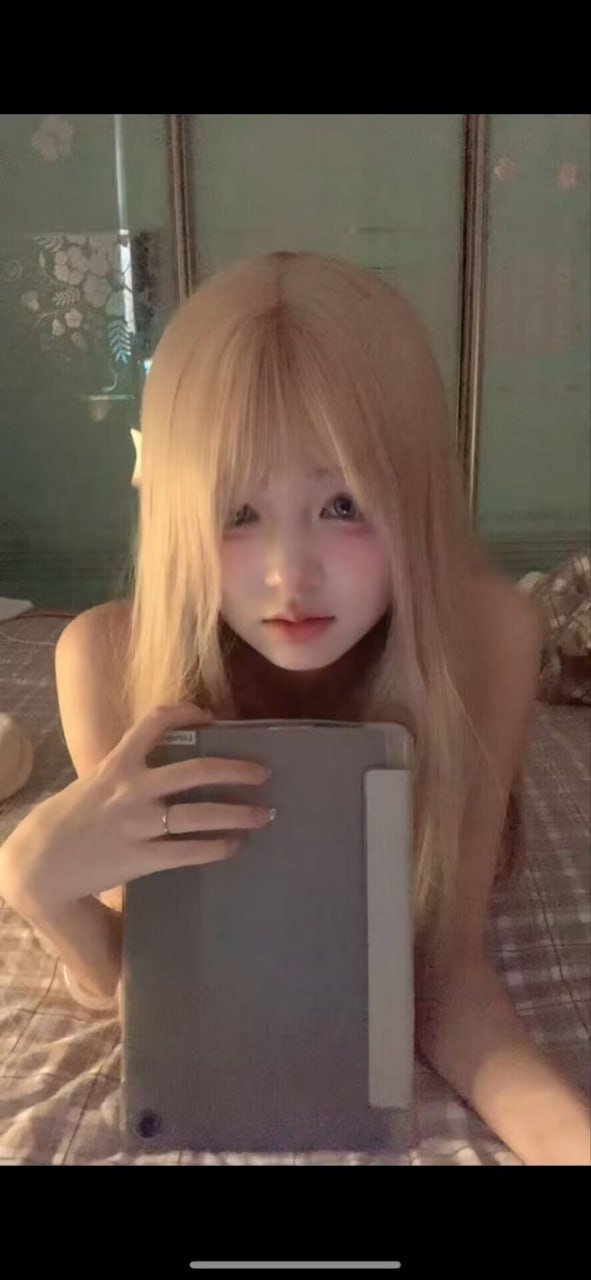154299