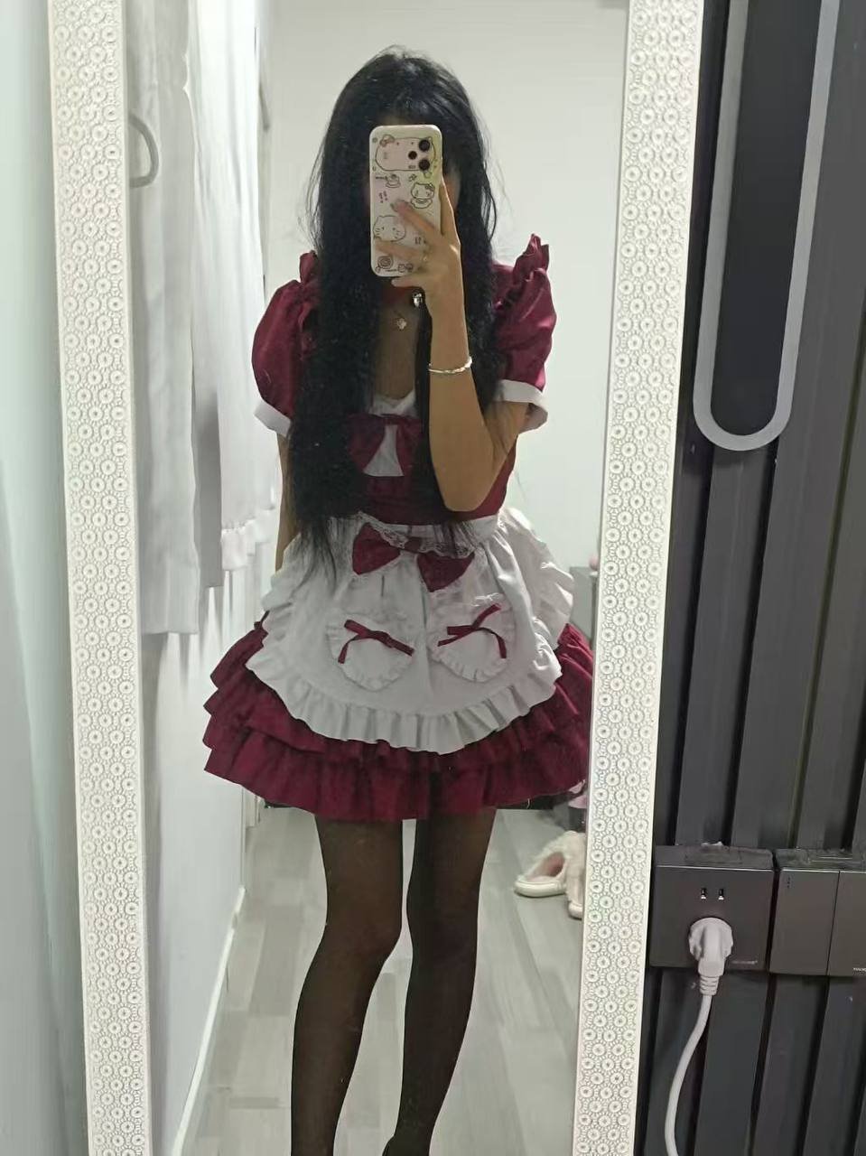 154323