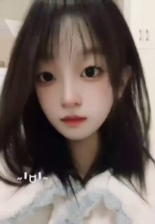 154422