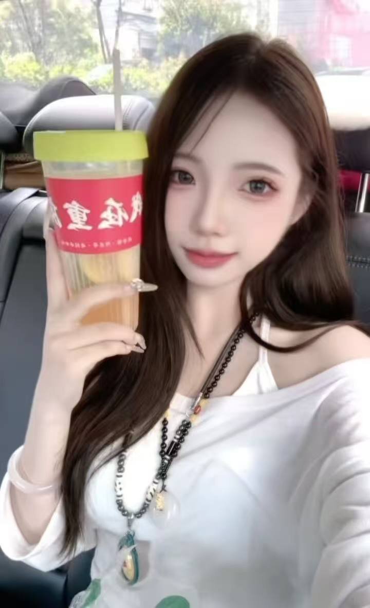 154702