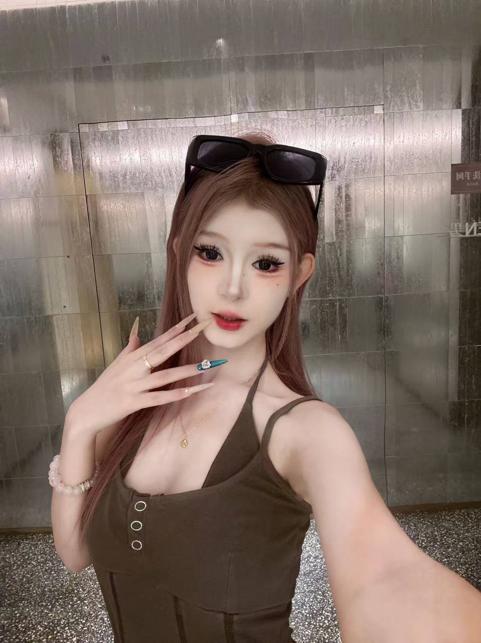 154937
