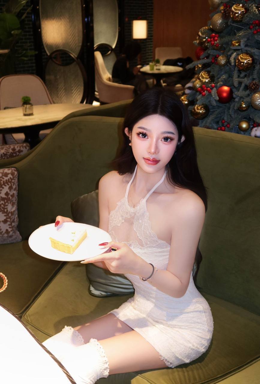 155882