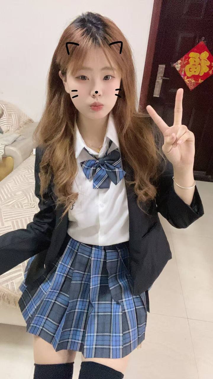 156010