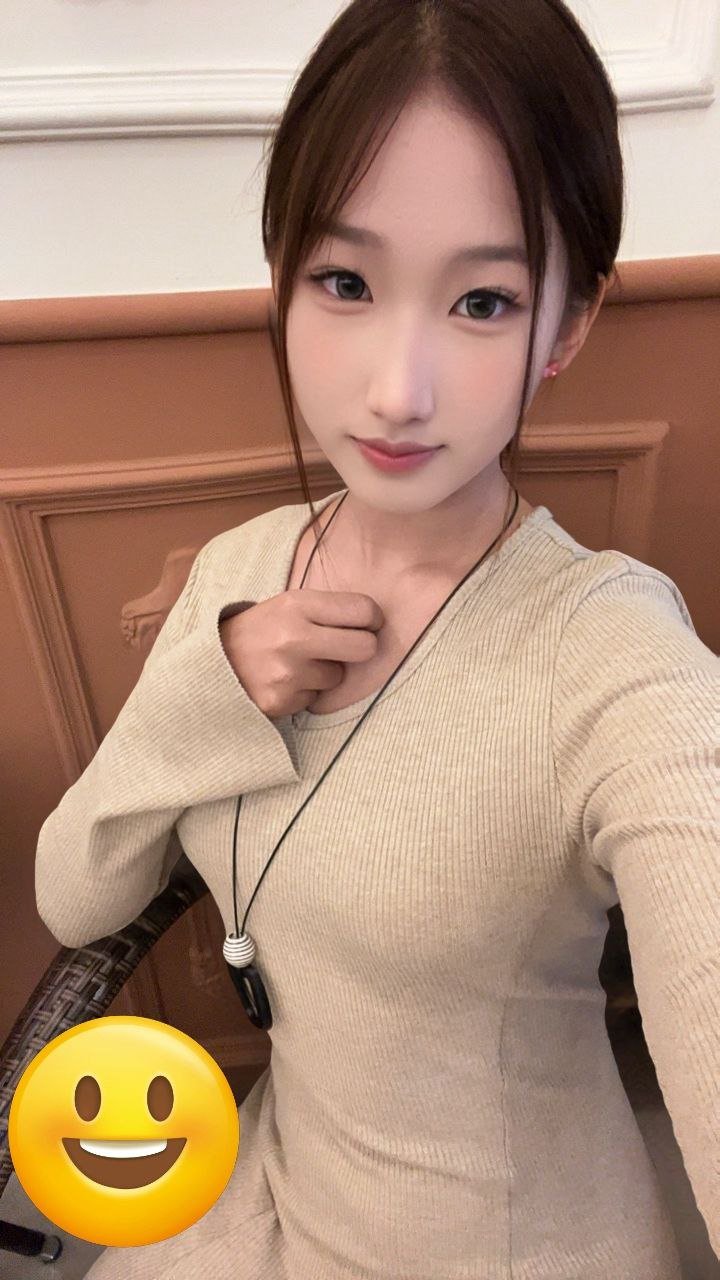 156018