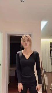 156023