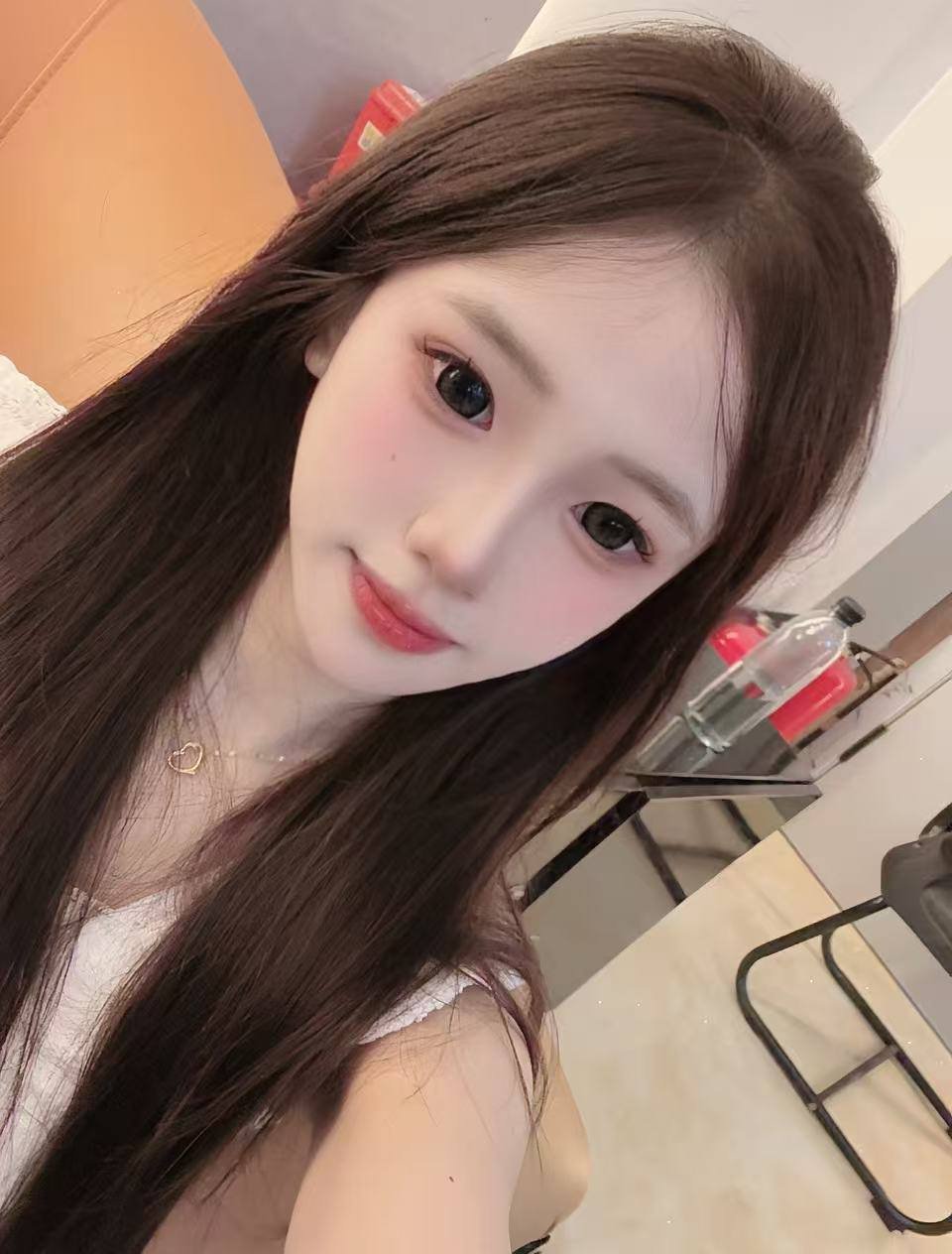 156054