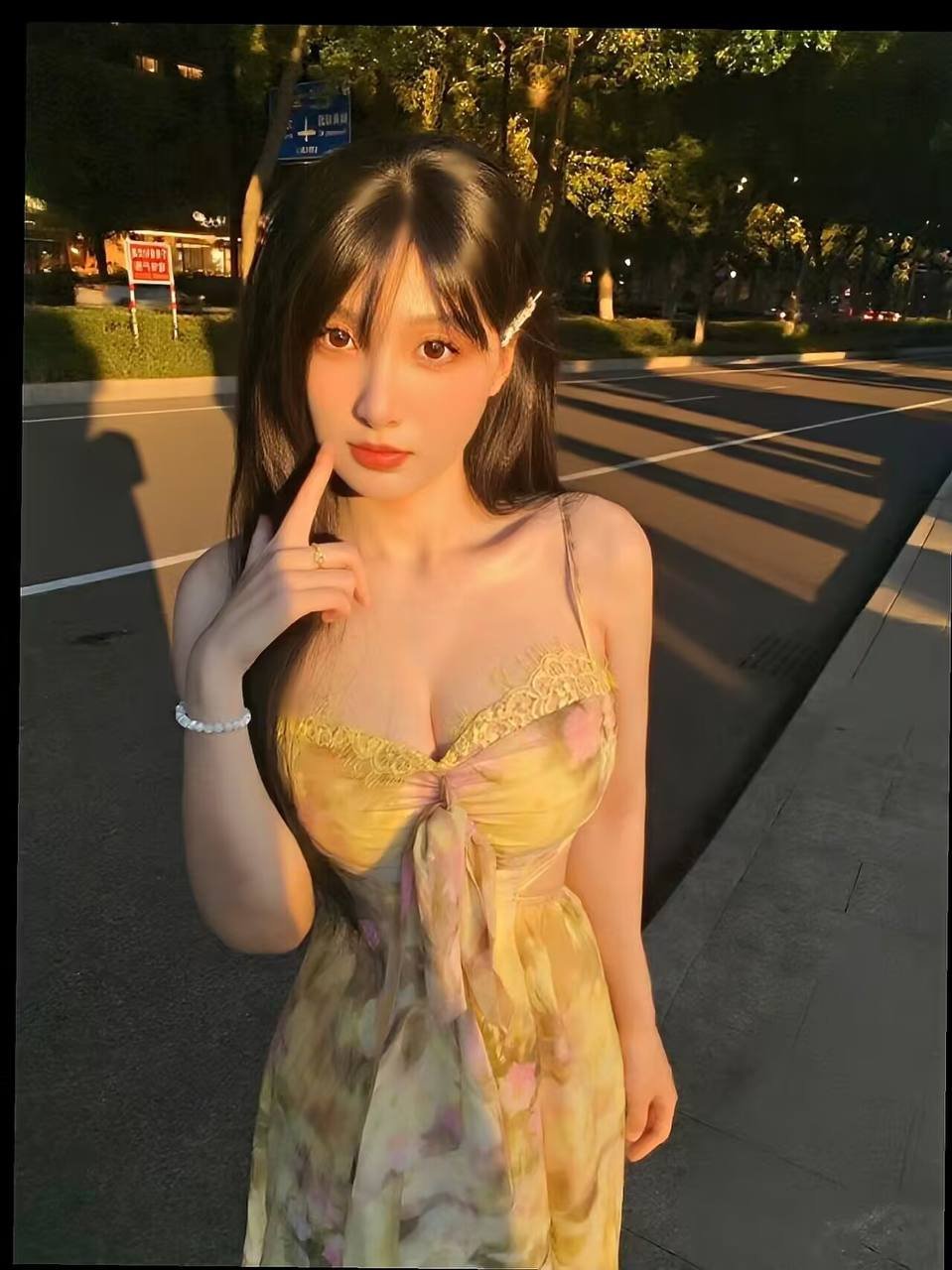 156064