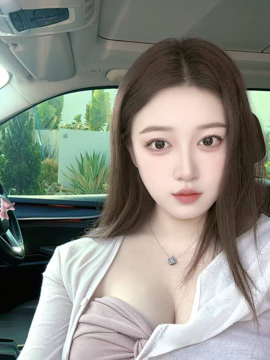 156070