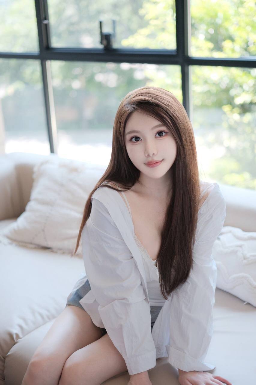 156090