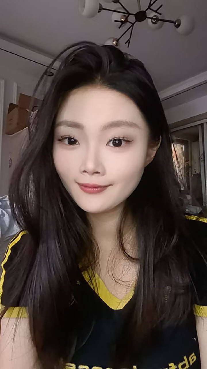 156132