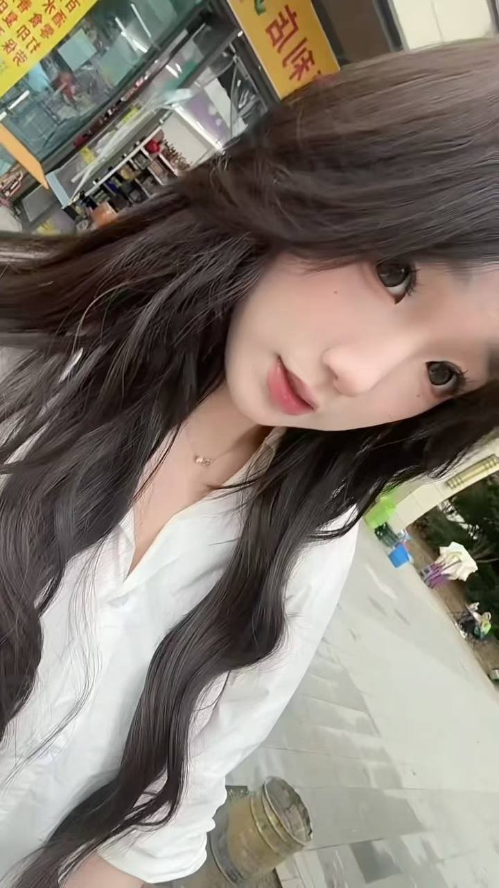 156407
