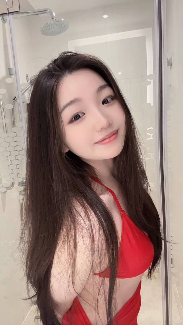 156498
